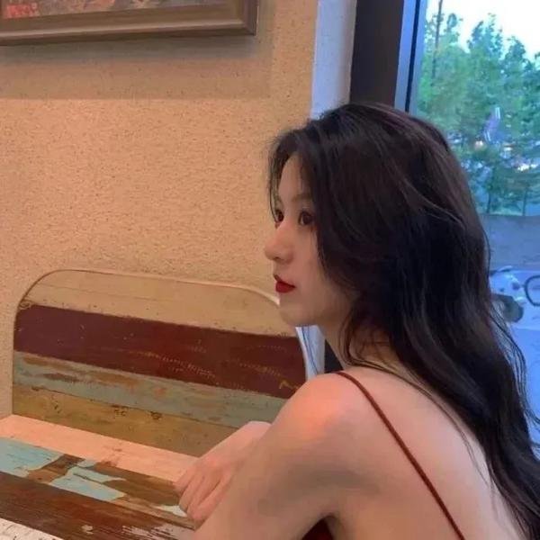 白色驯鹿
